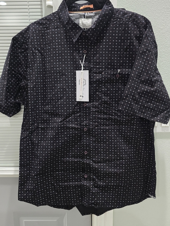 Level Ten Other - Men's Black Short-Sleeve Button-Down Shirt with Micro Dot Pattern